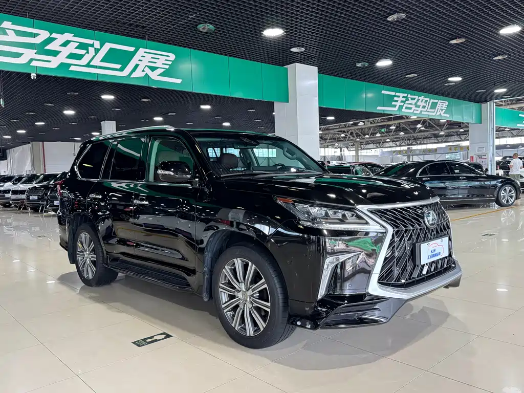 Lexus LX 2016 570 Luxury