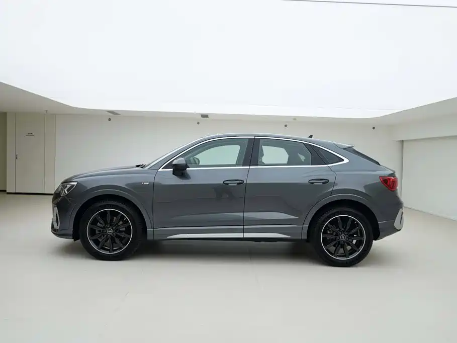Audi Q3 Sportback — миниатюра 3