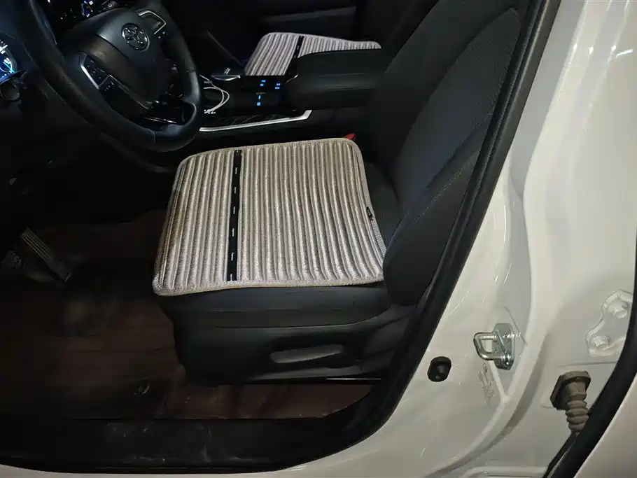 Toyota Highlander 2022 2.5L Elite 7 мест