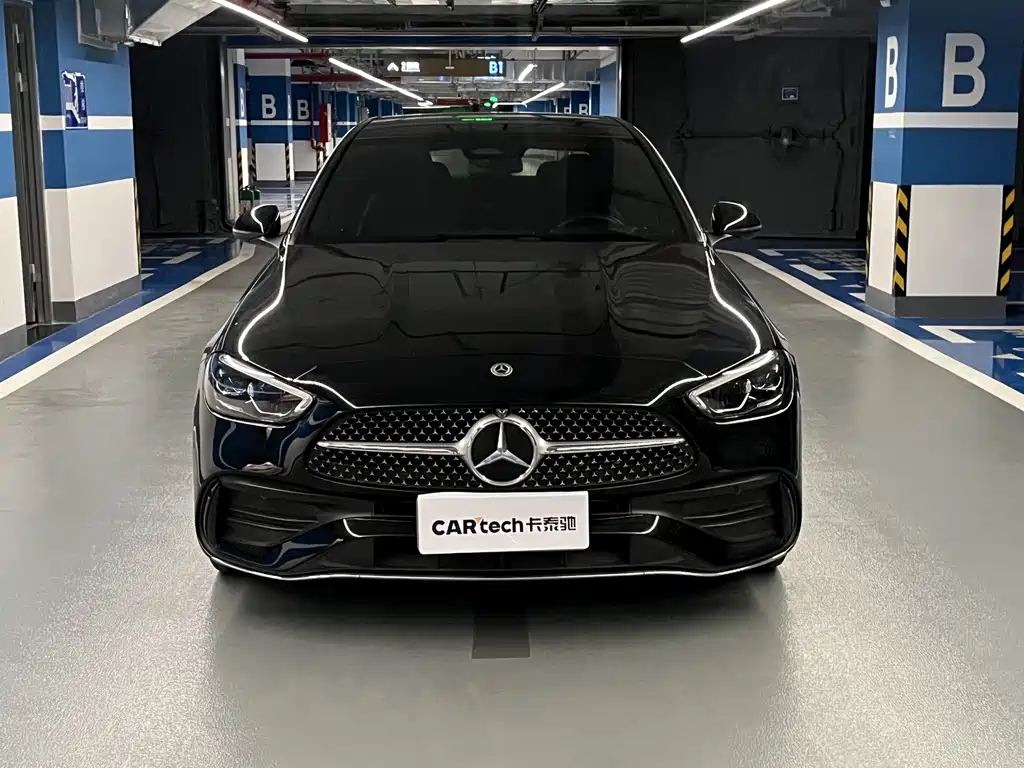 Mercedes-Benz C-Class — миниатюра 2