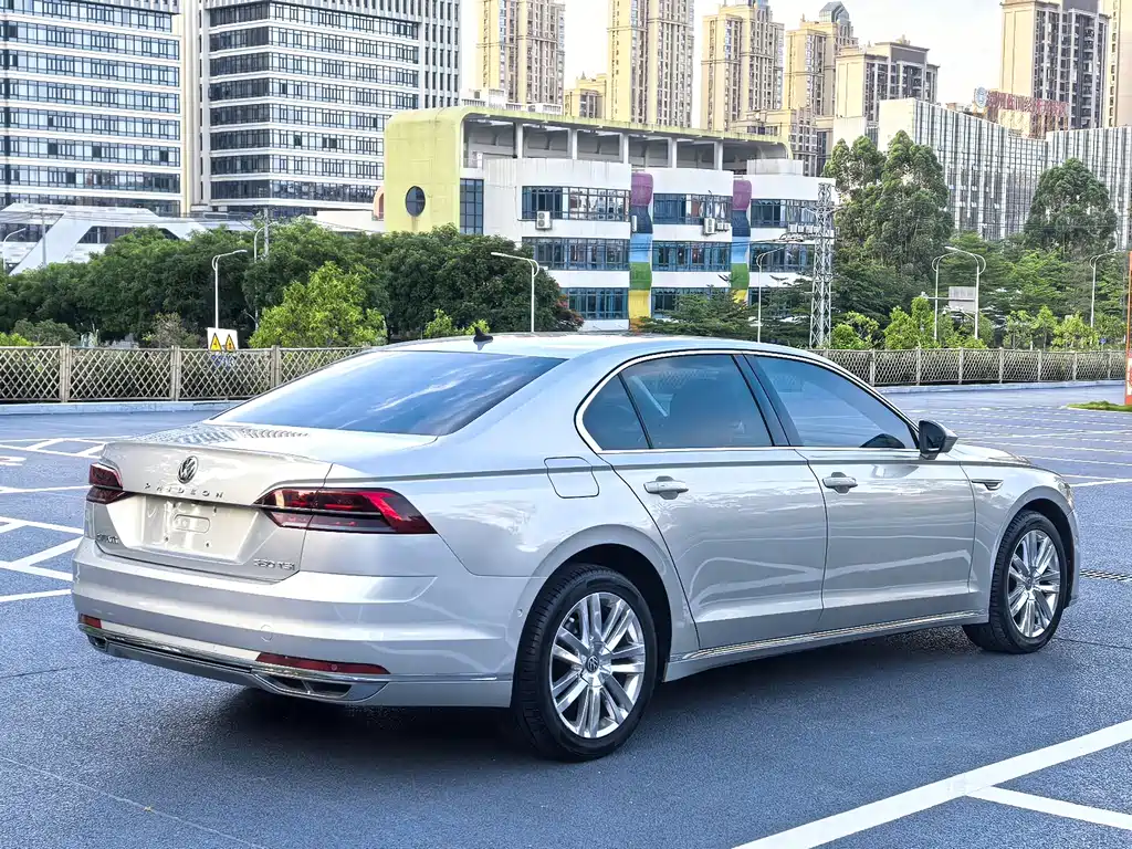 Volkswagen Phideon — фотографии объявления, Фото 10