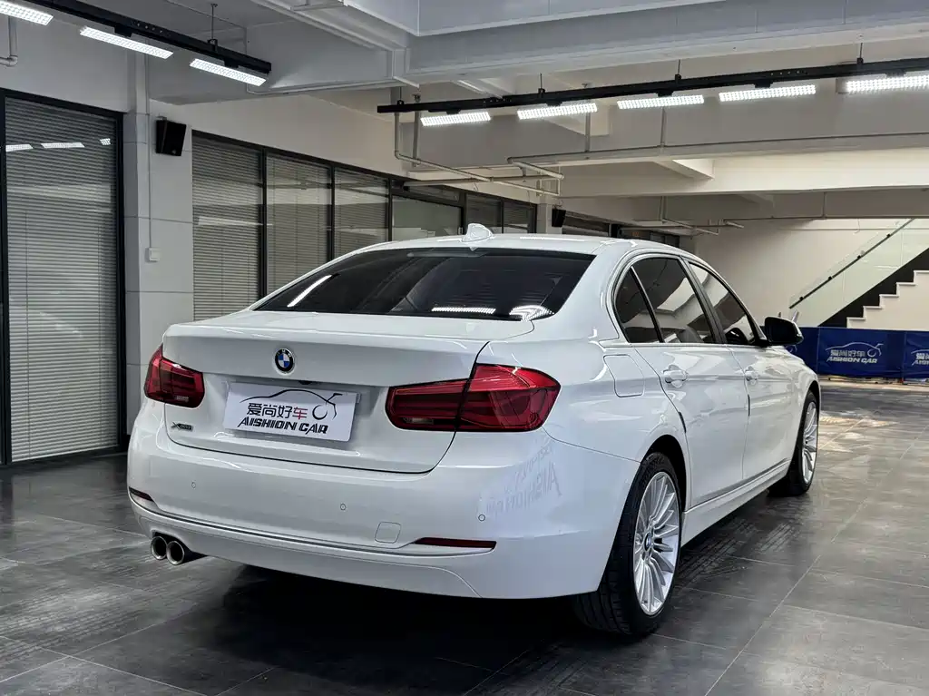 BMW 3 Series — миниатюра 7