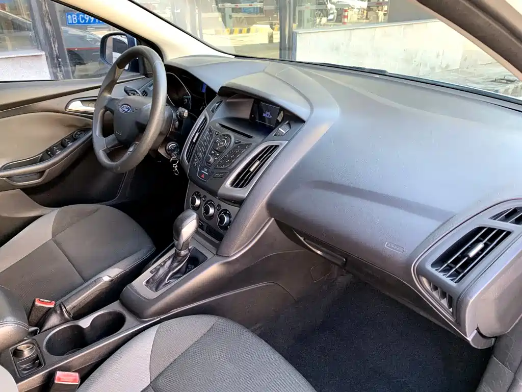 Ford Focus — миниатюра 13