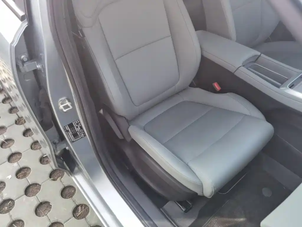 Roewe D6 — миниатюра 25