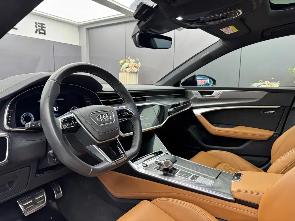 Audi A7L — миниатюра 6