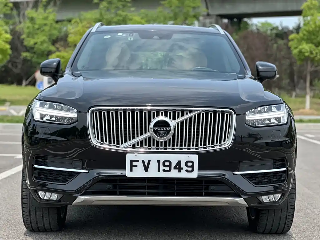 Volvo XC90 — миниатюра 2