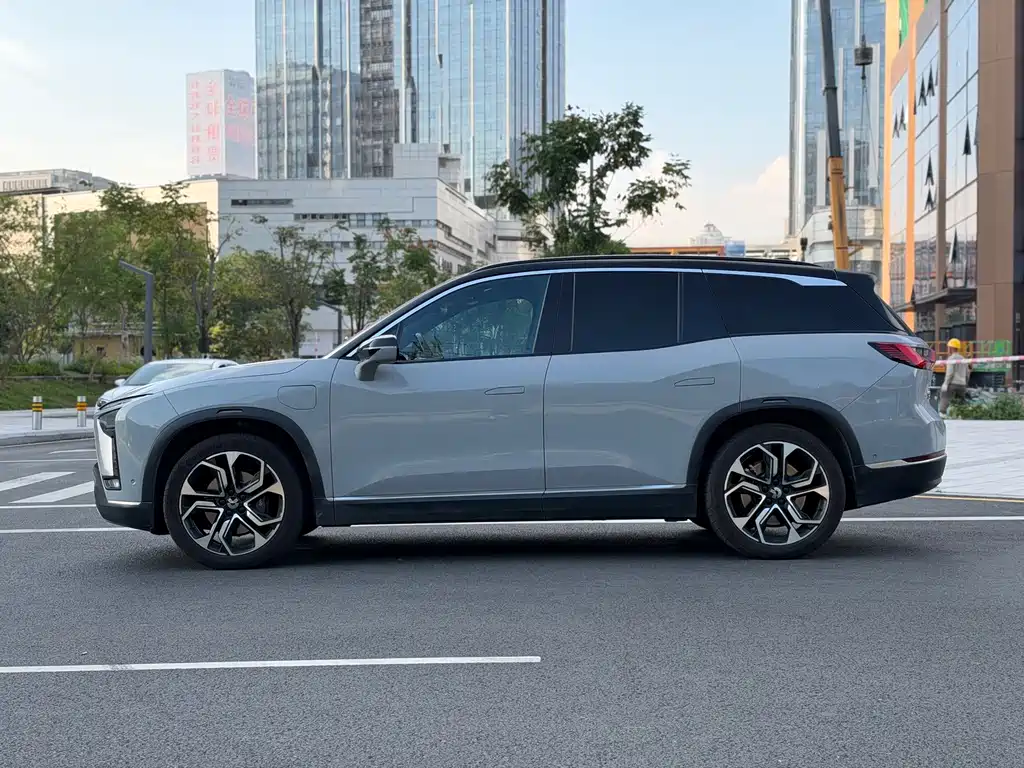 NIO ES8 — миниатюра 3