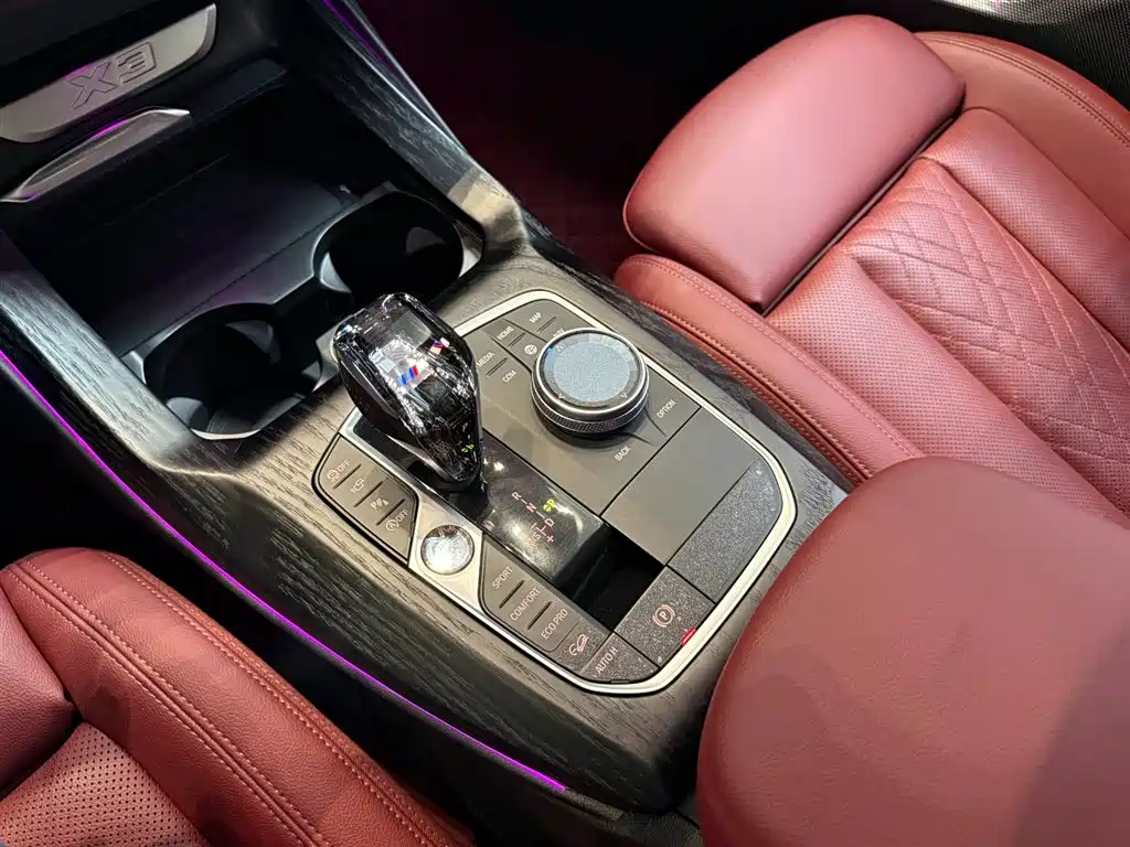 BMW X3 — миниатюра 12