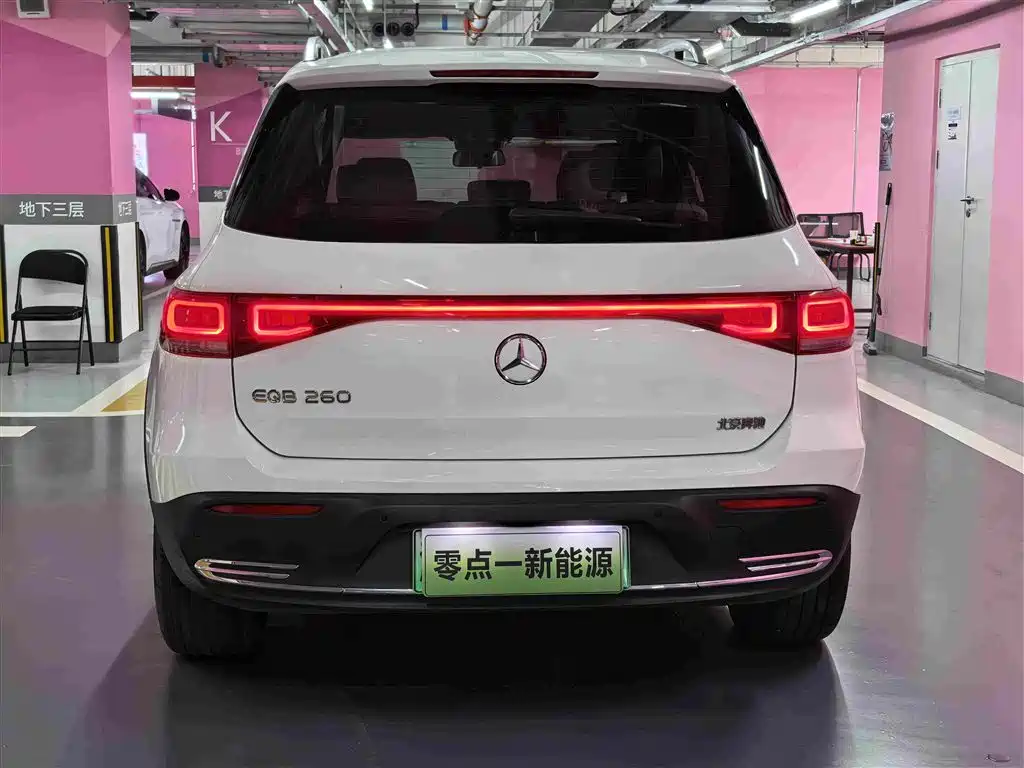 Mercedes-Benz EQB — миниатюра 6