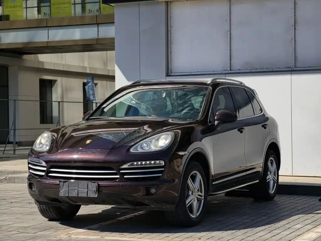 Porsche Cayenne 2014