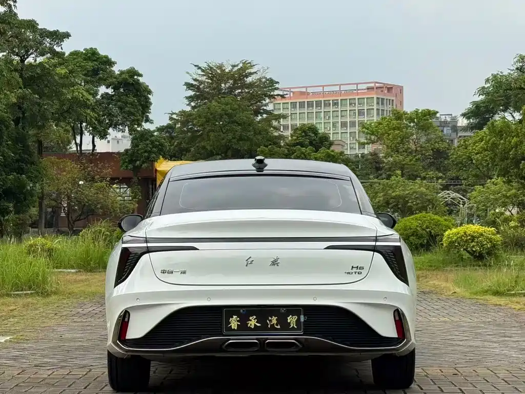 Hongqi Hongqi H6 — миниатюра 5