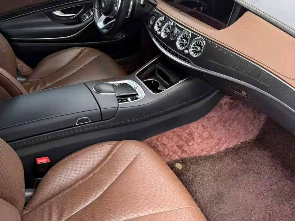 Mercedes-Benz S-Class — миниатюра 2
