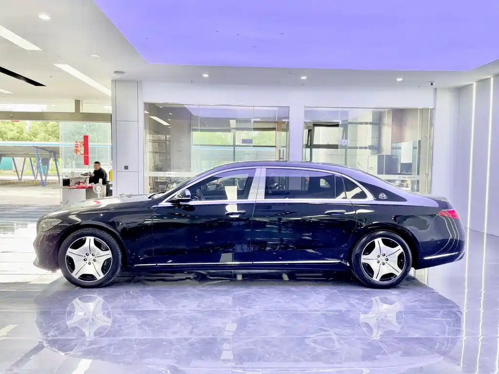 Mercedes-Benz S-Class — миниатюра 3