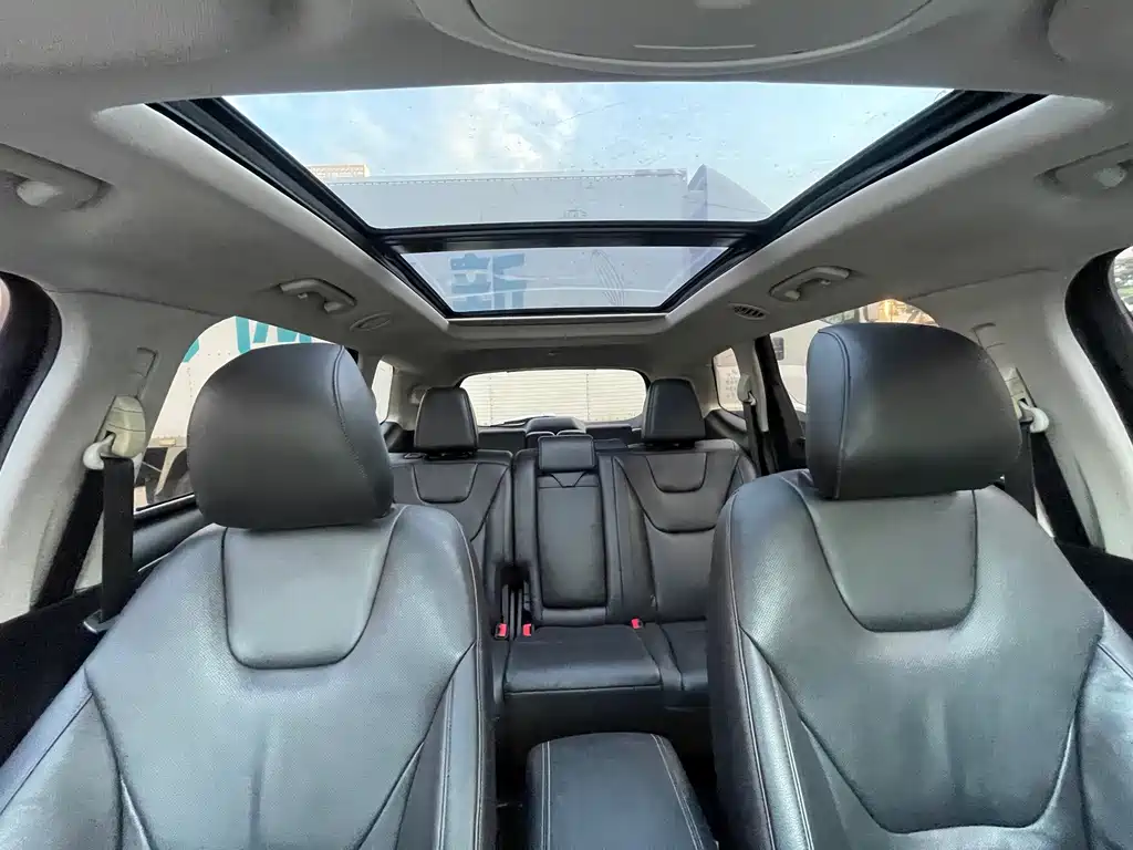 Ford Edge — миниатюра 18