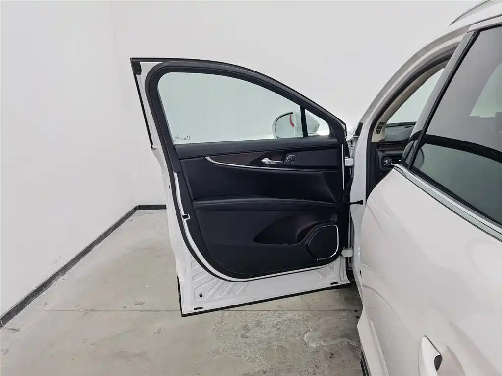 Lincoln Nautilus 2021 2.0T Premium