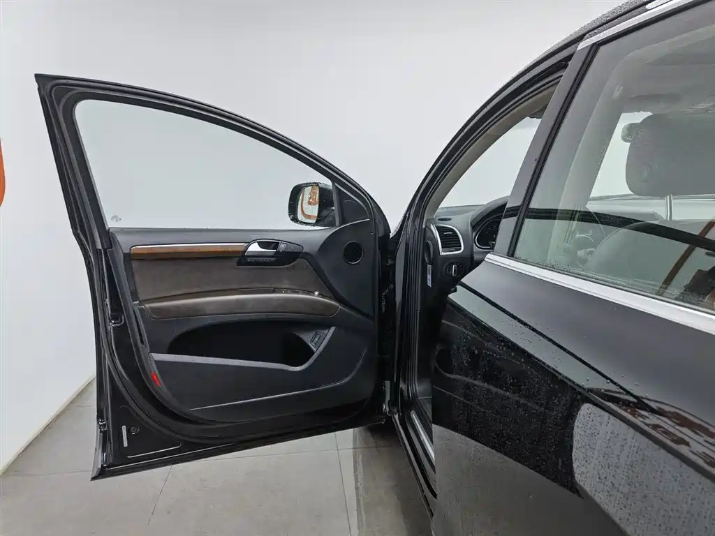 Audi Q7 2014 35 TFSI