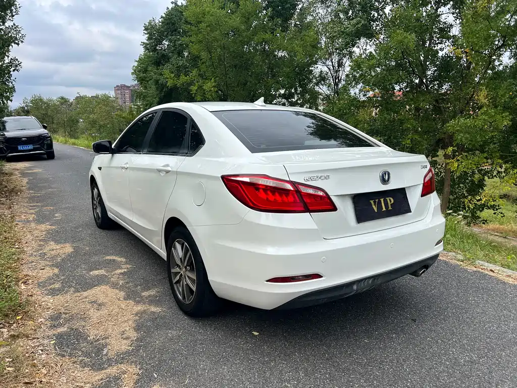 Changan Eado — миниатюра 7