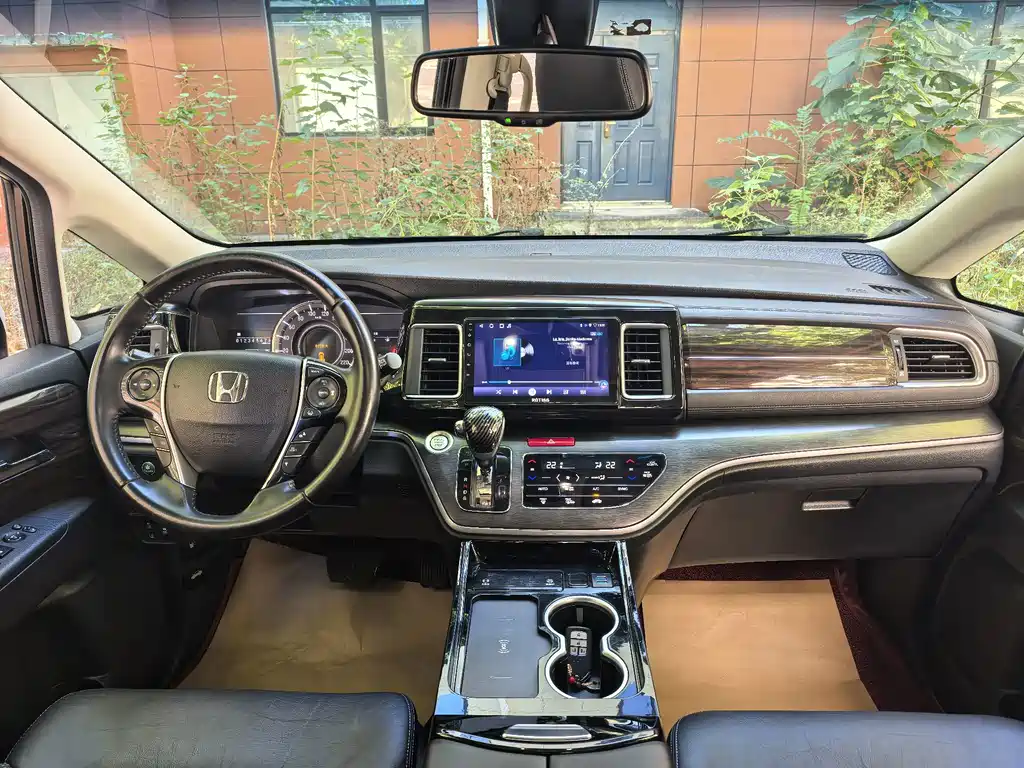 Honda Elysion — миниатюра 19
