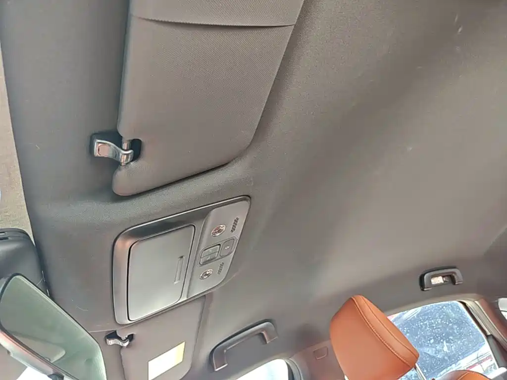 Wuling Xingguang — миниатюра 18