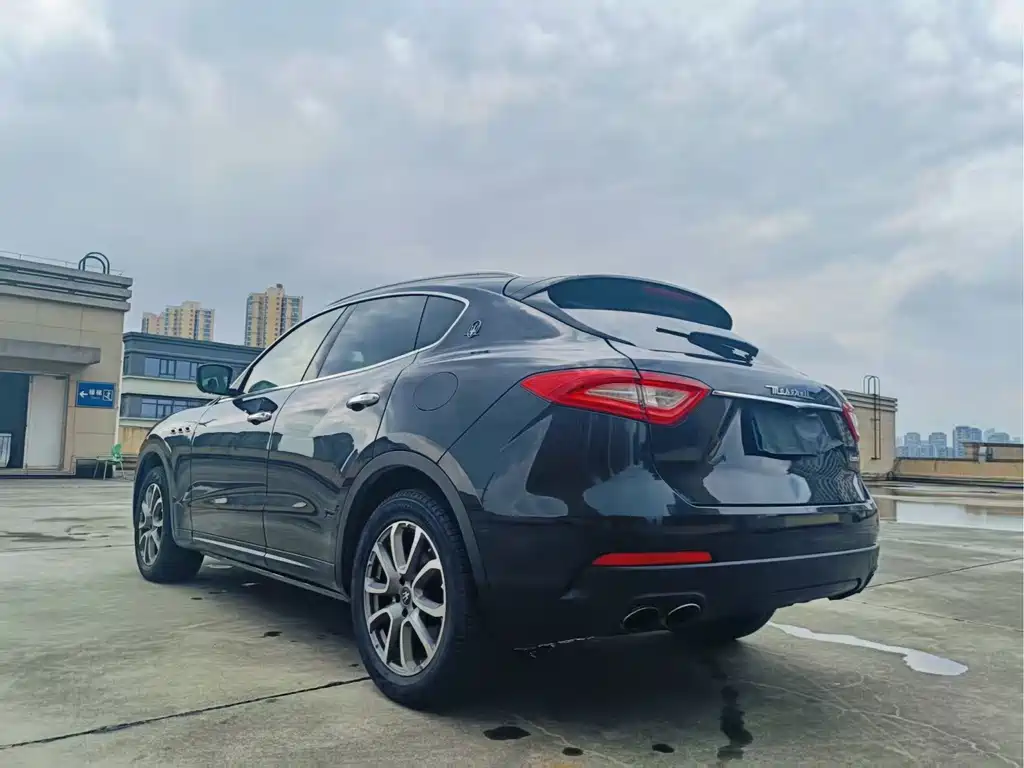 Maserati Levante — миниатюра 7