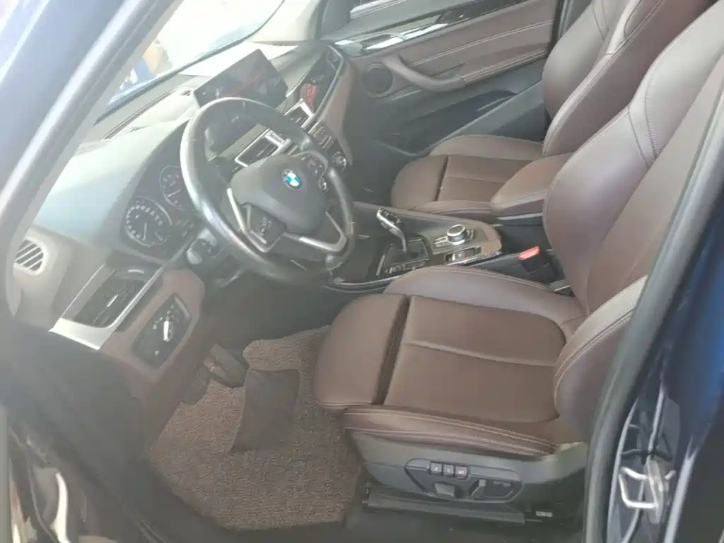 BMW X1 — миниатюра 15