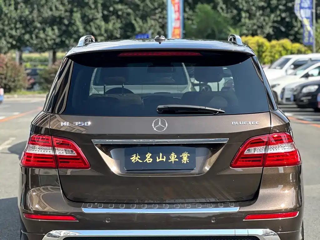 Mercedes-Benz M-Class — миниатюра 7