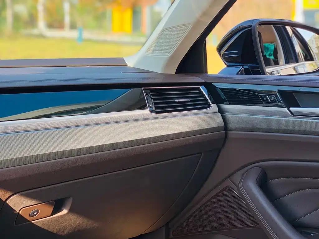 Volkswagen Phideon — миниатюра 21