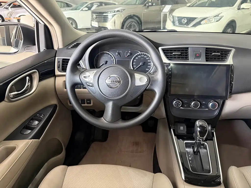 Nissan Sylphy — миниатюра 8
