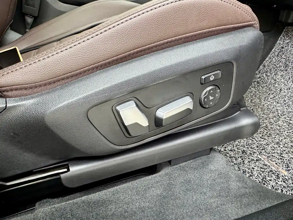 BMW X3 — миниатюра 16
