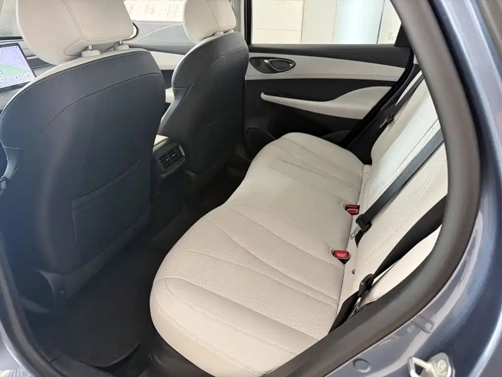 BYD Seal 05 DM-i — миниатюра 3