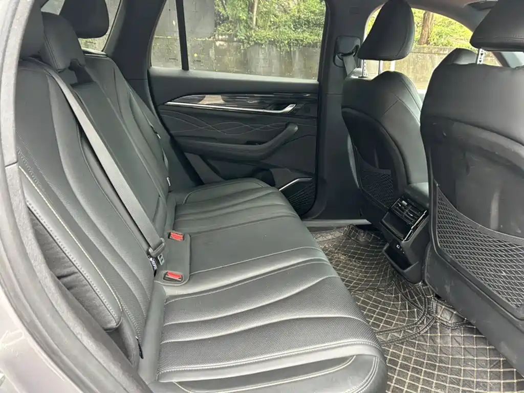 Geely Xingyue L — миниатюра 19