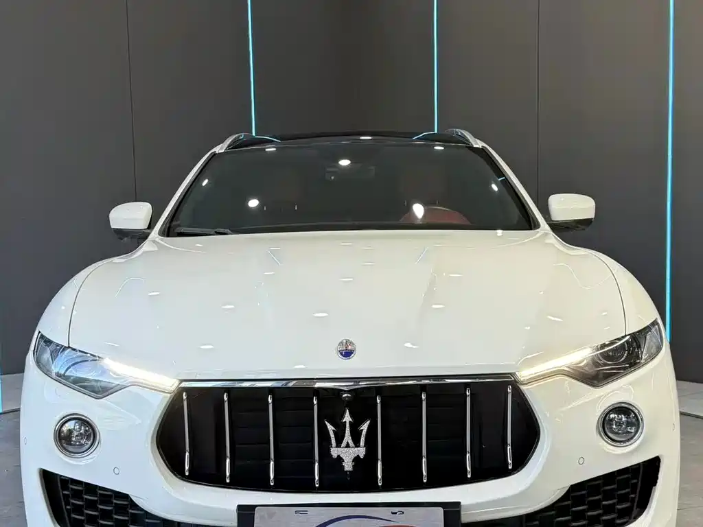 Maserati Levante — миниатюра 2