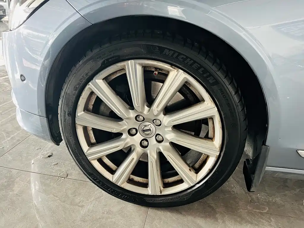Volvo S90 2016 T6 AWD