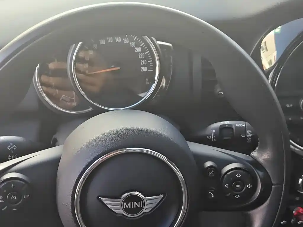 MINI Mini — миниатюра 12