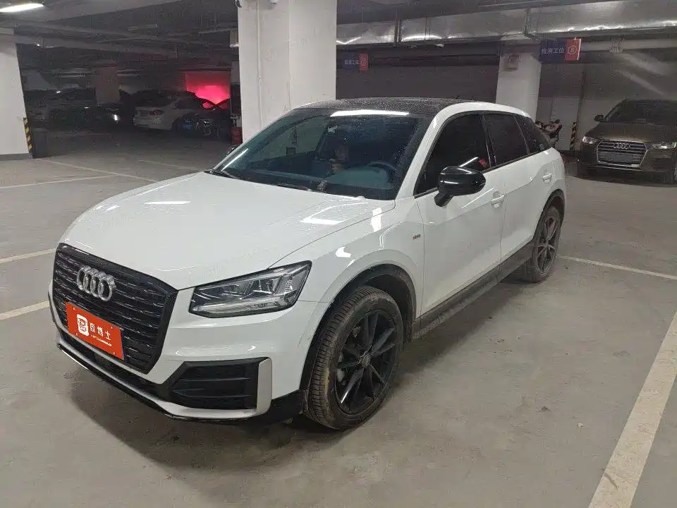 Audi Q2L 2021