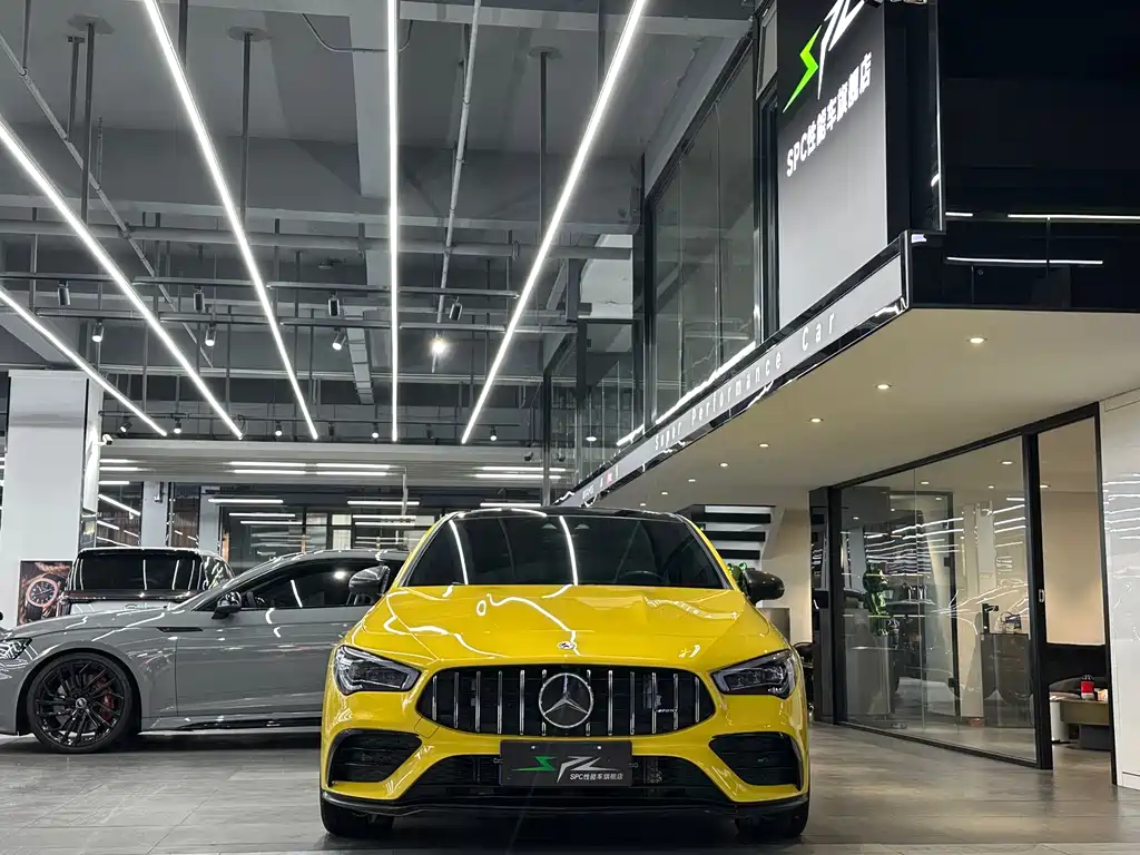 MERCEDES-BENZ CLA AMG