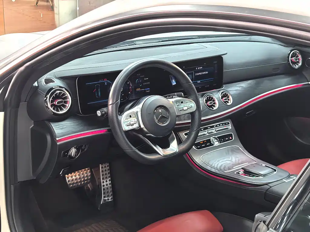 Mercedes-Benz E-Class (Import) — миниатюра 16