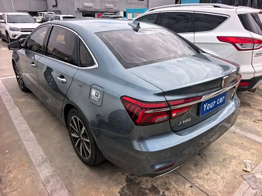 Roewe i6 Classic — миниатюра 4