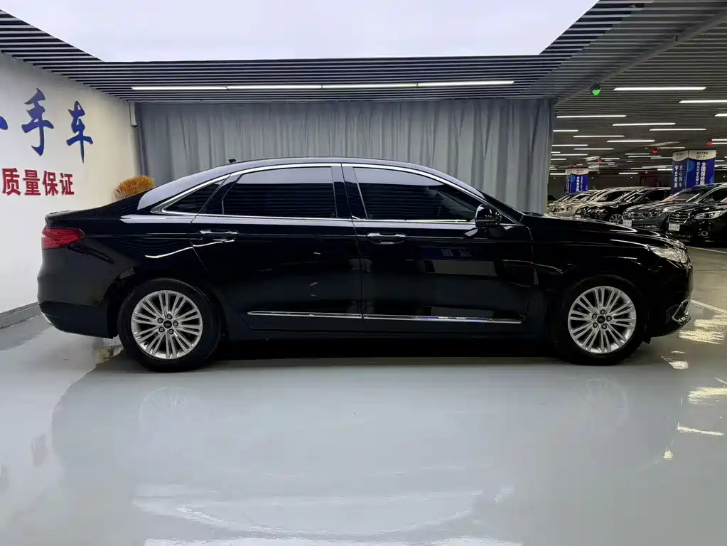 Ford Taurus — миниатюра 7