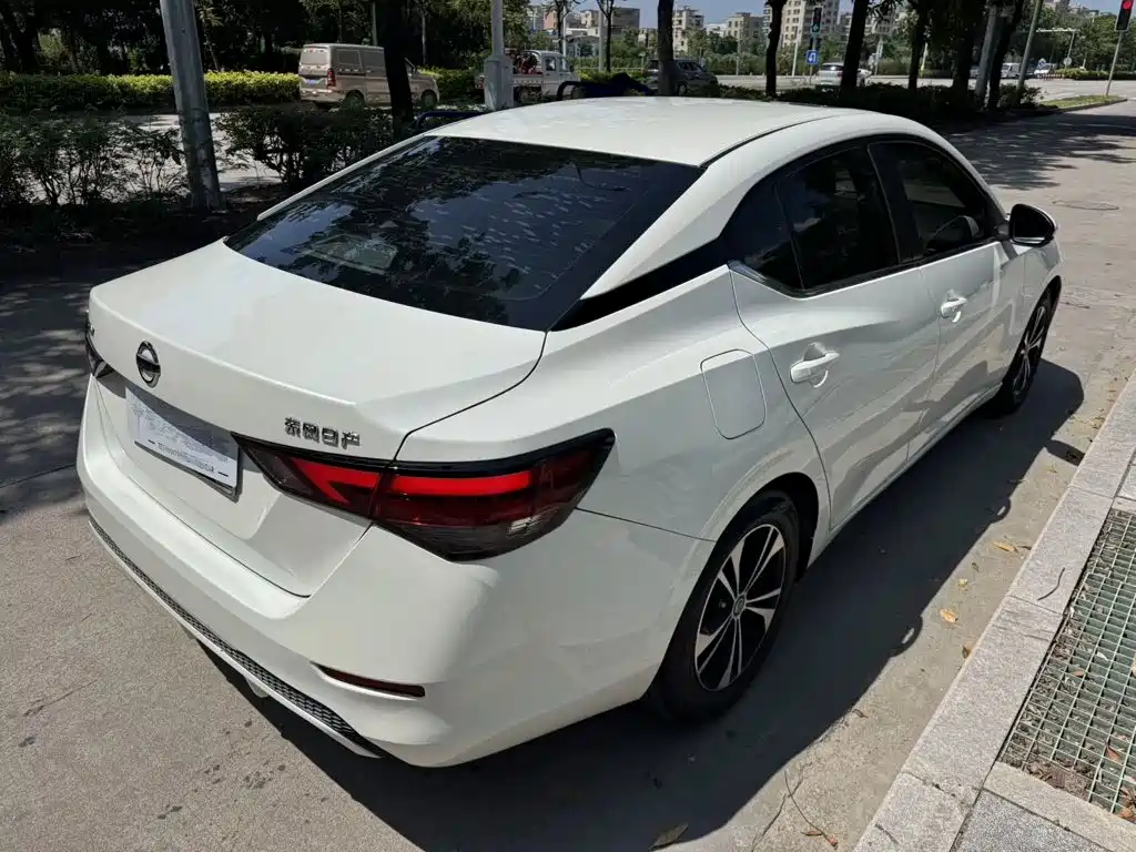 Nissan Sylphy — миниатюра 5