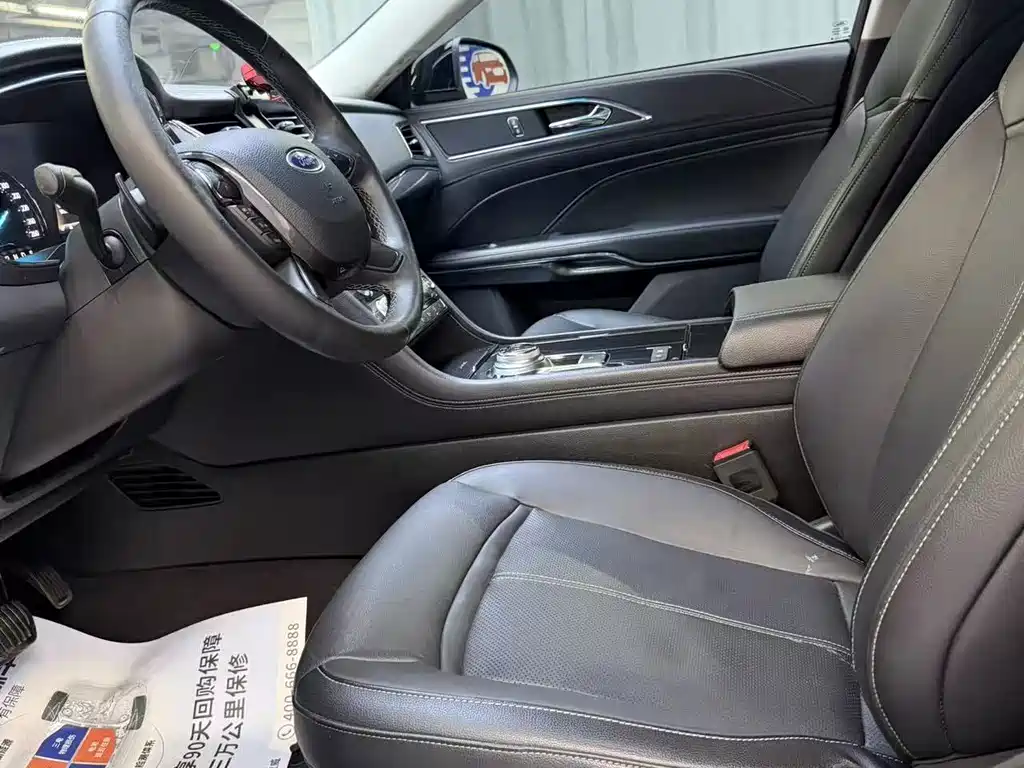 Ford Taurus — миниатюра 12