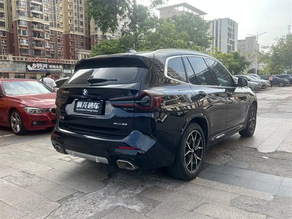 BMW X3 — миниатюра 9