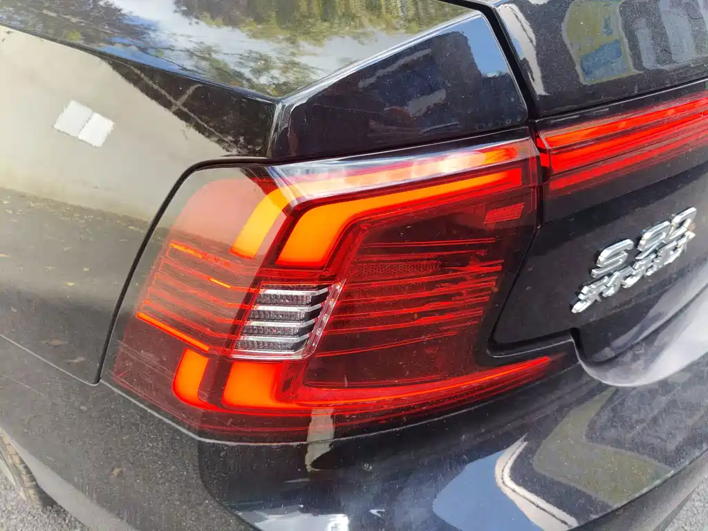 Volvo S90 — миниатюра 13