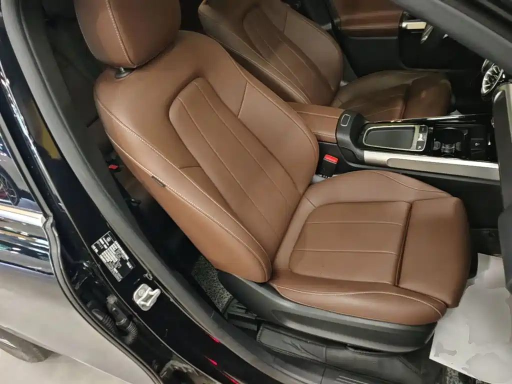 Mercedes-Benz EQB — миниатюра 25