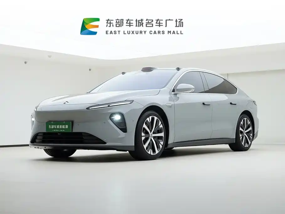 NIO ET7