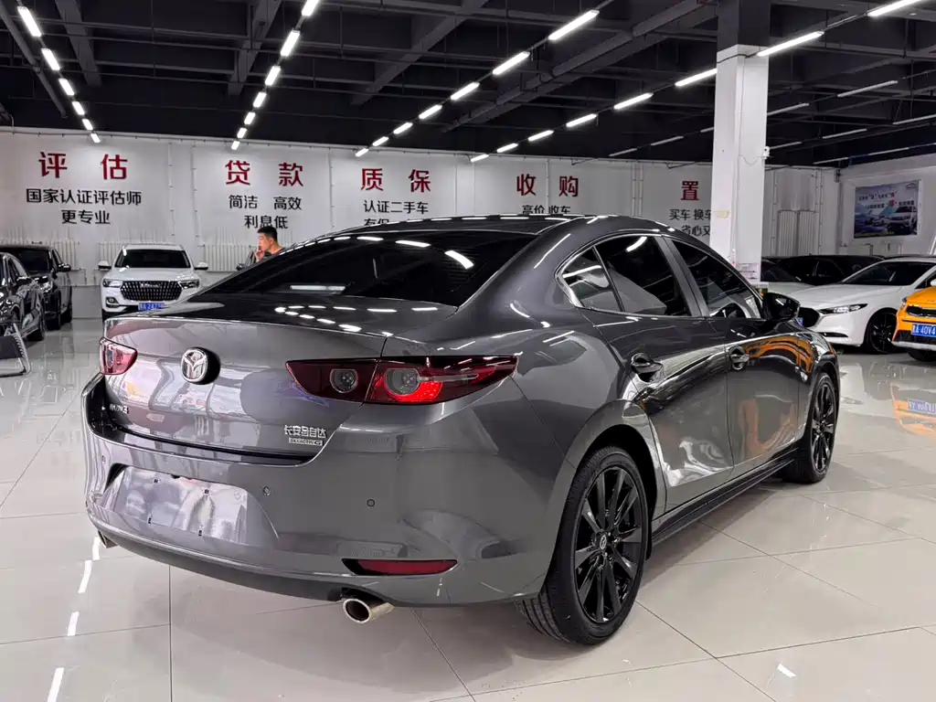 Mazda 3 Axela — миниатюра 6
