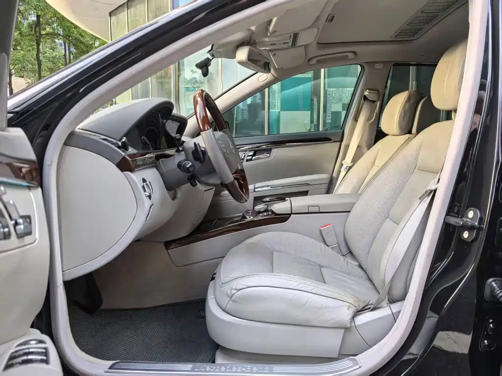 Mercedes-Benz S-Class — миниатюра 15