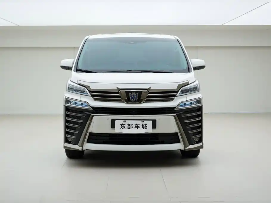 Toyota Vellfire — миниатюра 2