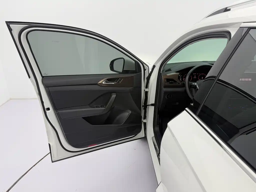Volkswagen Tharu XR 280TSI 2WD Luxury Edition, фото 23