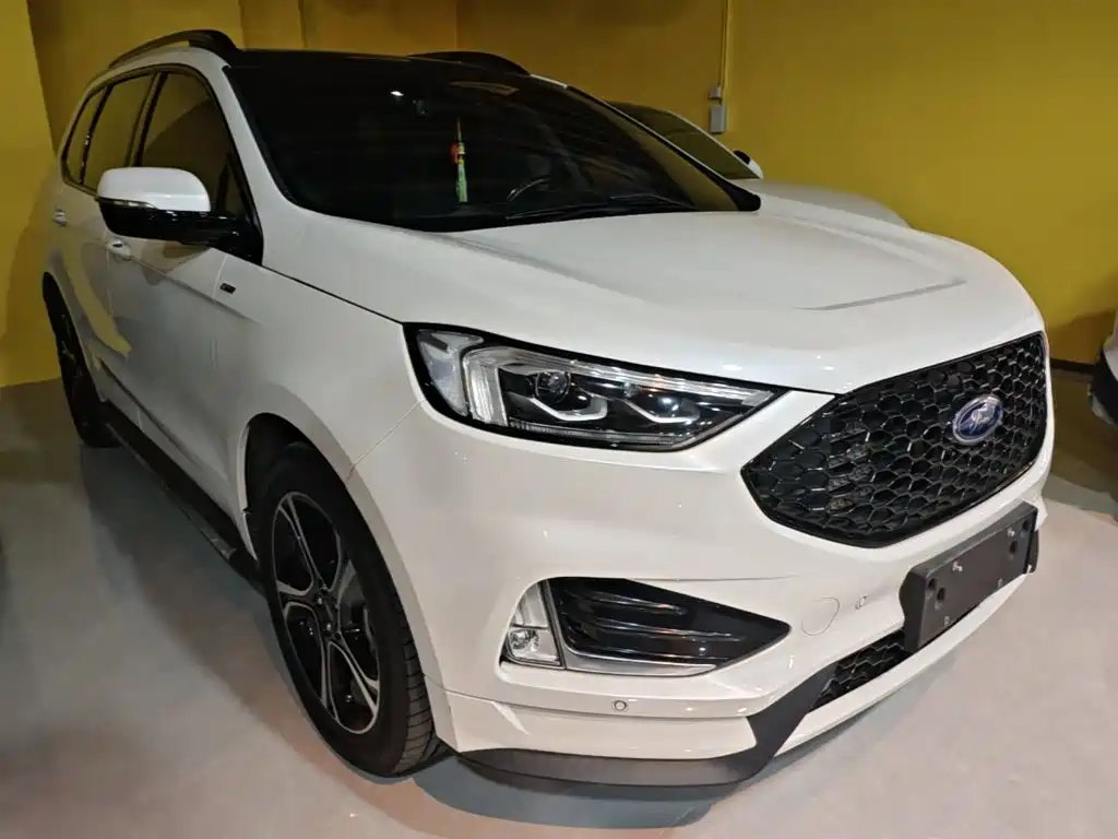 Ford Edge — миниатюра 4
